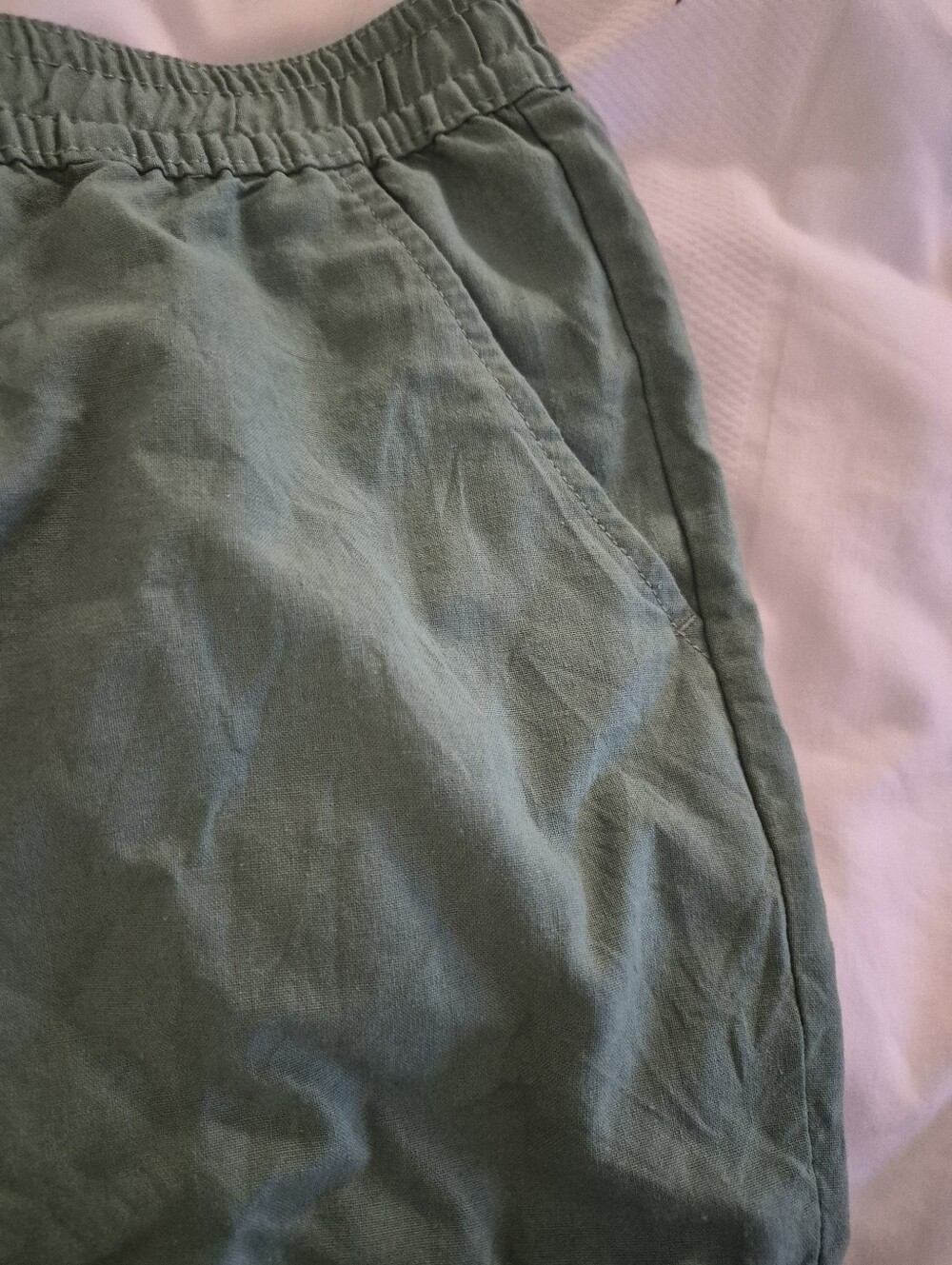 Serra Sage Green Athletic Linen-Blend Shorts - Picture 3 of 7